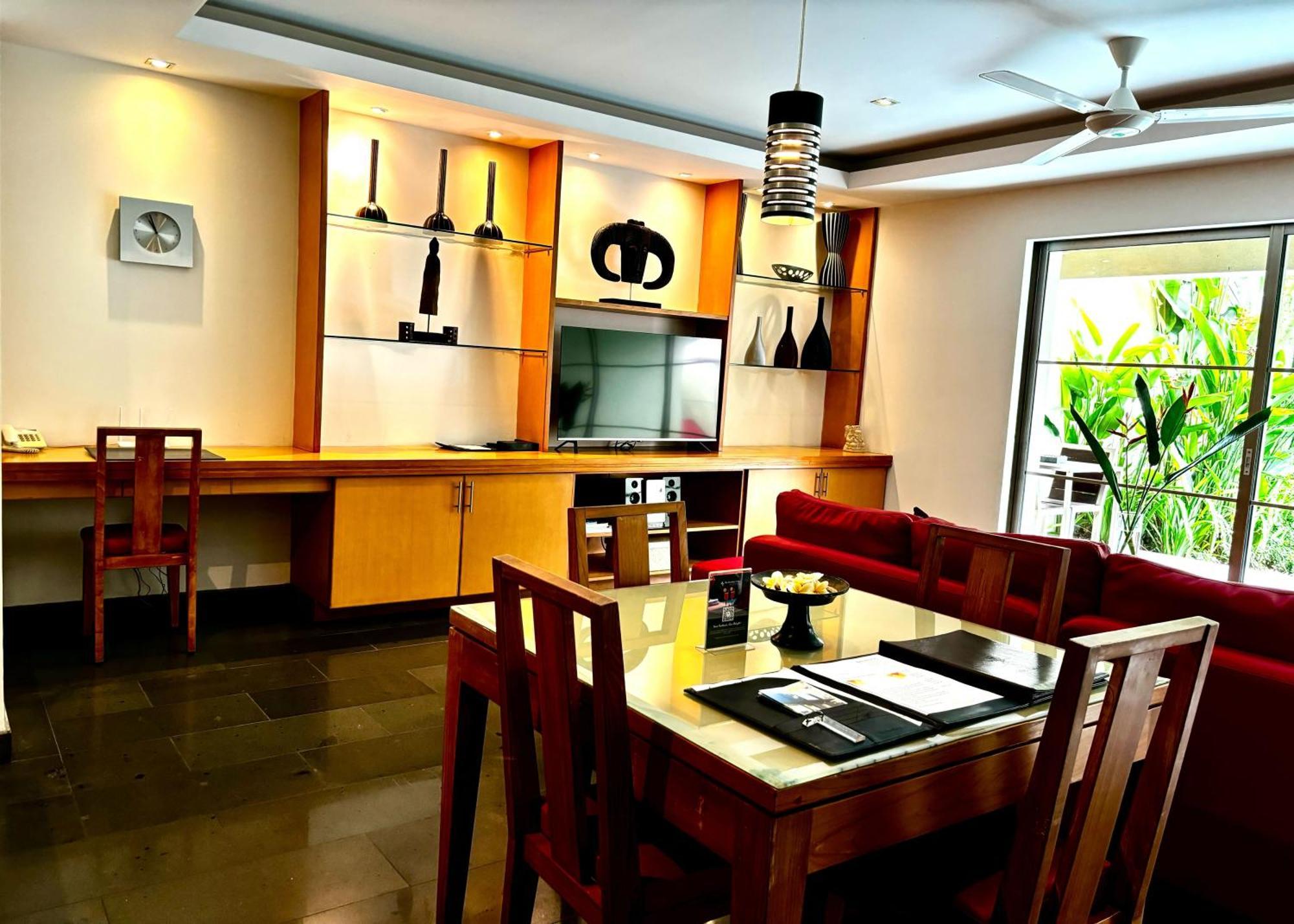 Bali Island Villas And Spa Seminyak Buitenkant foto